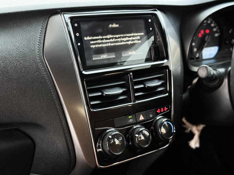 YARIS 1.2 SPORT CVT
