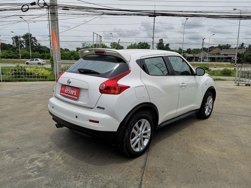JUKE 1.6​ V,A/T