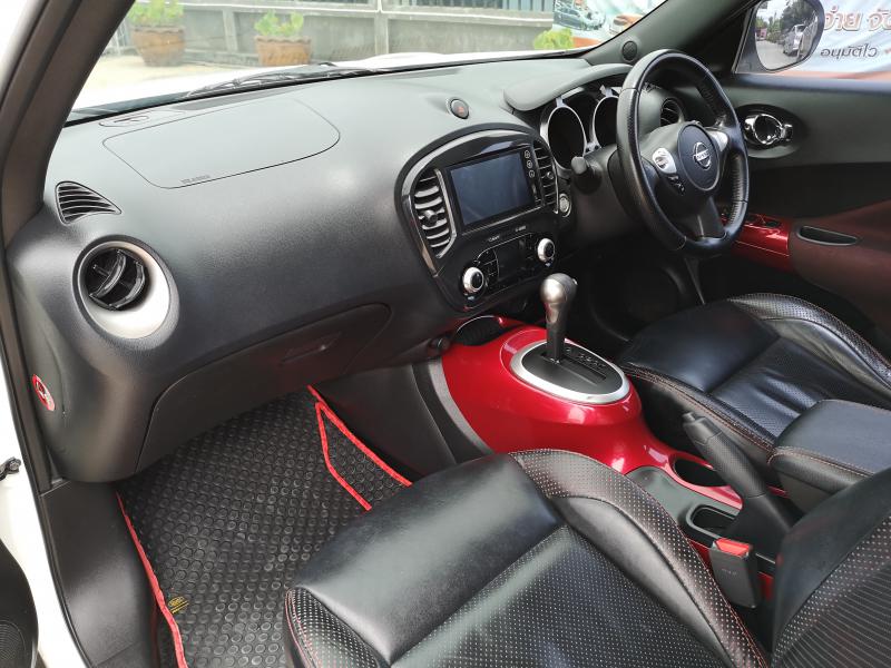 JUKE 1.6​ V,A/T
