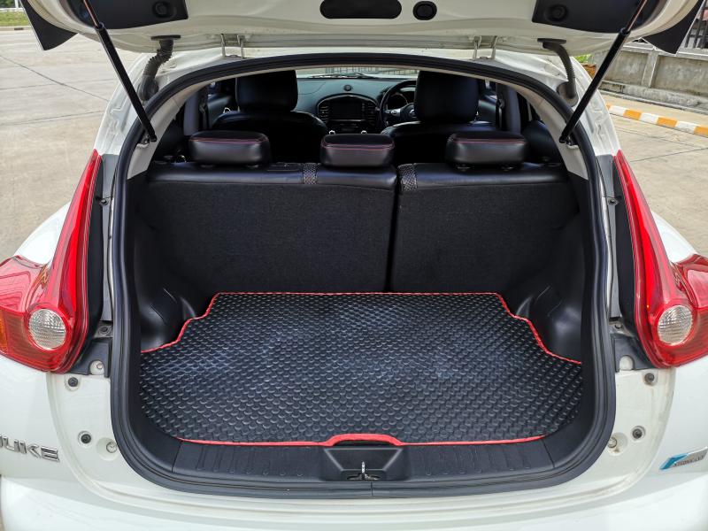 JUKE 1.6​ V,A/T