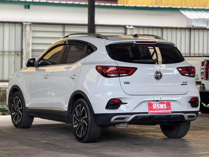 MG ZS 1.5 X SUNROOF i-SMART