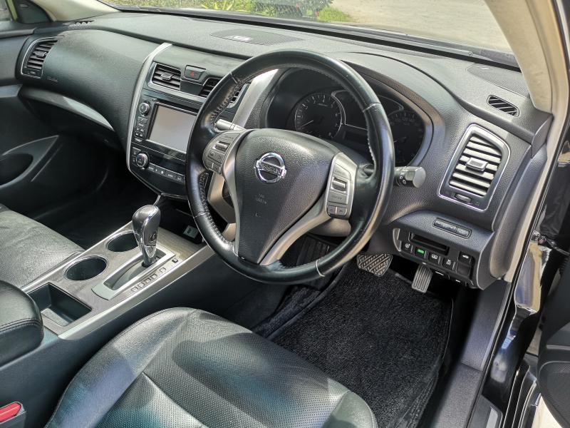 TEANA​ 2.5​ XV,A/T