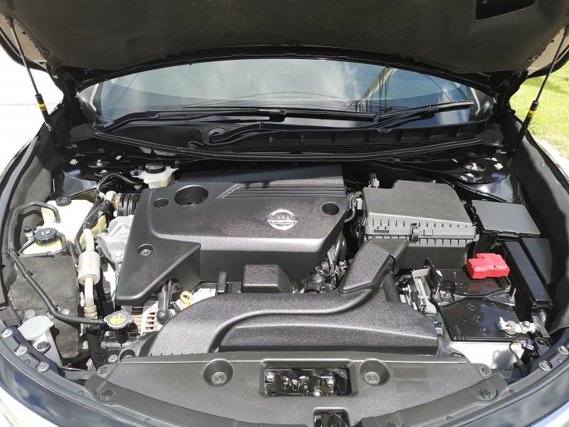 TEANA​ 2.5​ XV,A/T