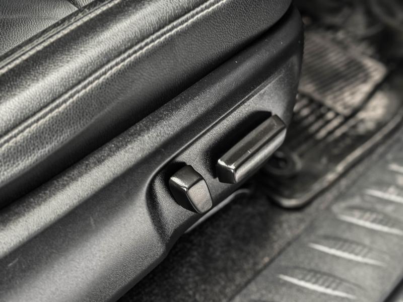 REVO CAB 2.4 MID 4X4 DIFFLOCK