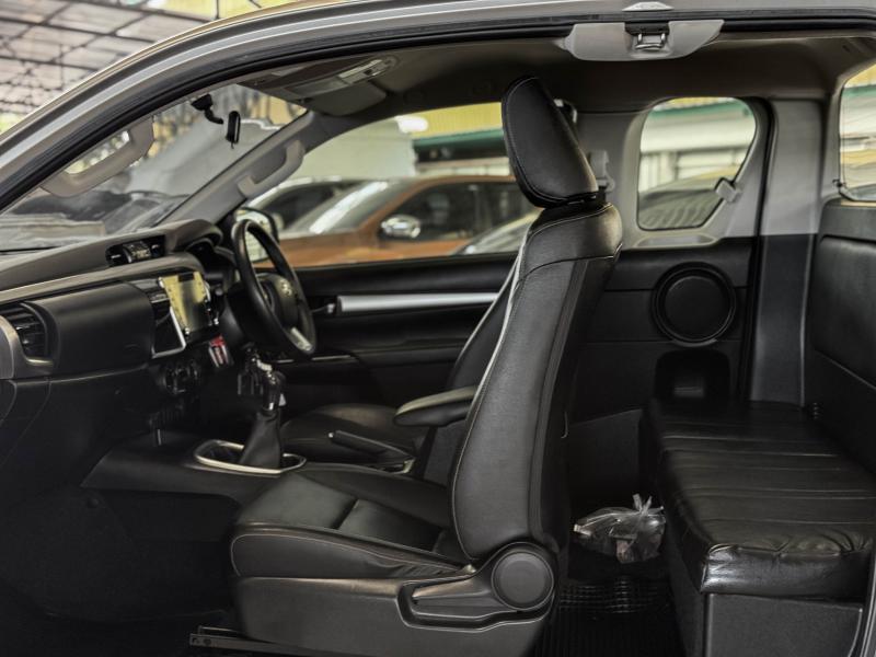 REVO CAB 2.4 MID 4X4 DIFFLOCK