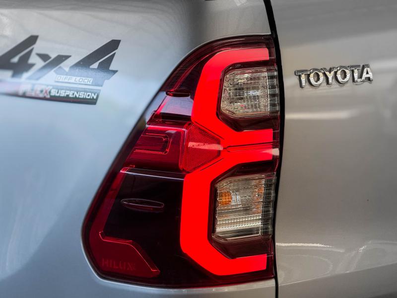 REVO CAB 2.4 MID 4X4 DIFFLOCK