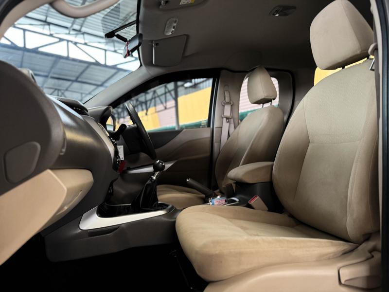 NAVARA NP300 KING CAB 2.5E 