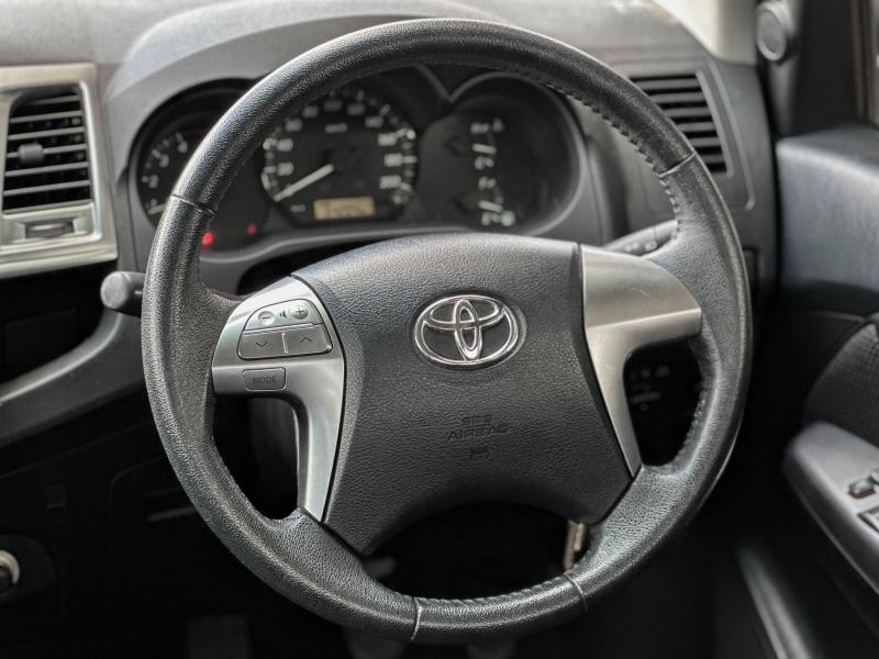 VIGO CHAMP 4DR 2.5 E 4X4 PRERUNNER