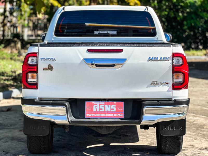 REVO 4DR 2.4 MID 4X4 DIFF LOCK 