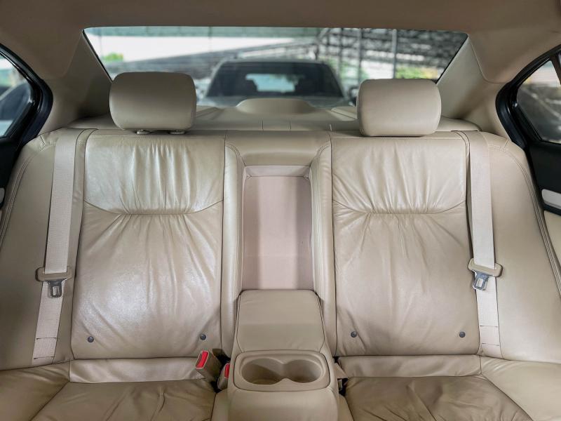 CIVIC FB 1.8 E NAVI I-VTEC