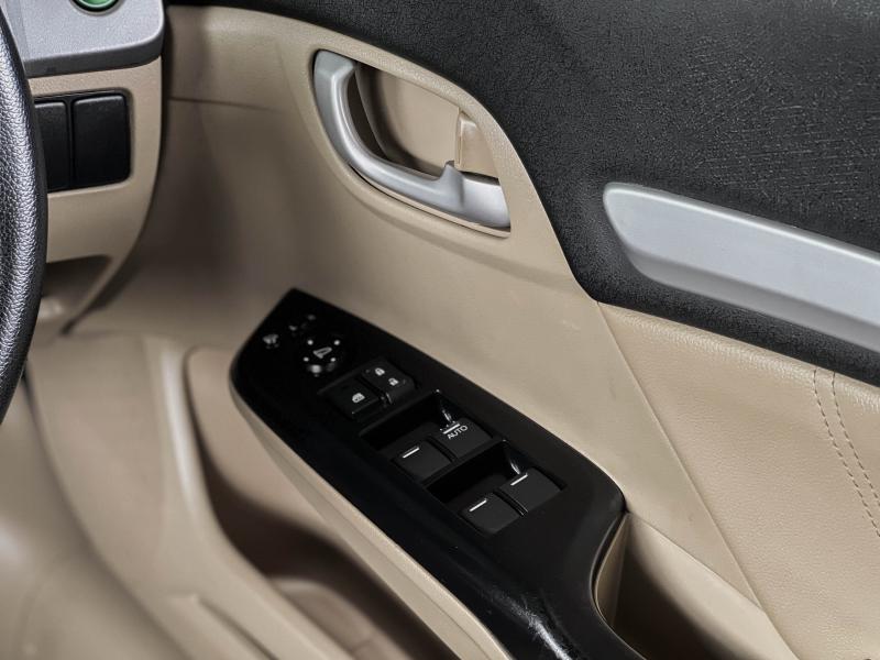 CIVIC FB 1.8 E NAVI I-VTEC