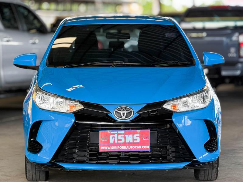 YARIS HACHTBACK 1.2 ENTRY