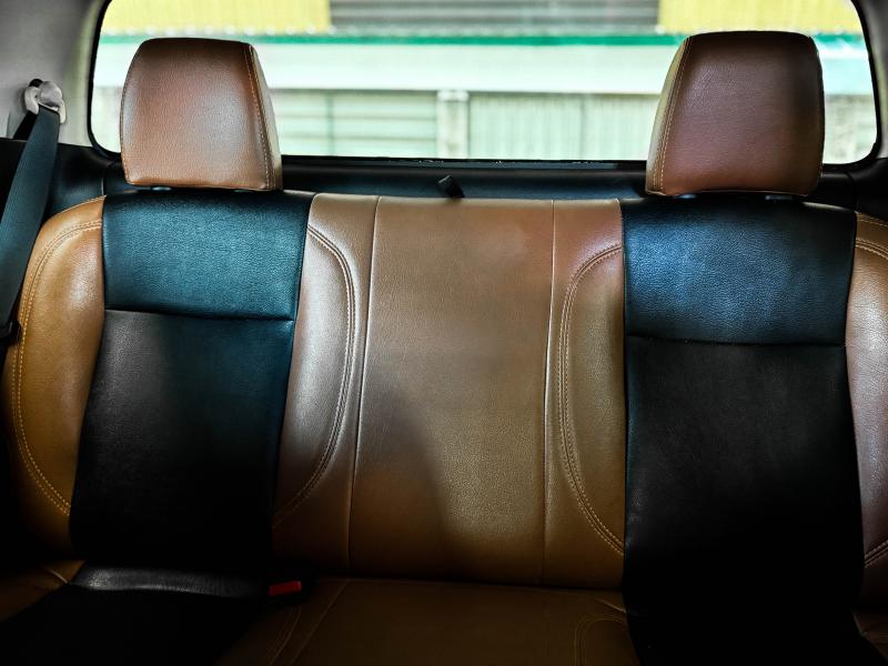 NAVARA NP300 4DR 2.5 EL CALIBRE