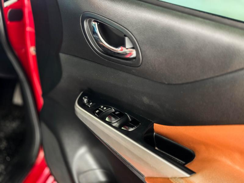 NAVARA NP300 4DR 2.5 EL CALIBRE