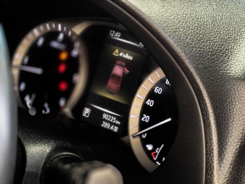 NAVARA NP300 4DR 2.5 EL CALIBRE