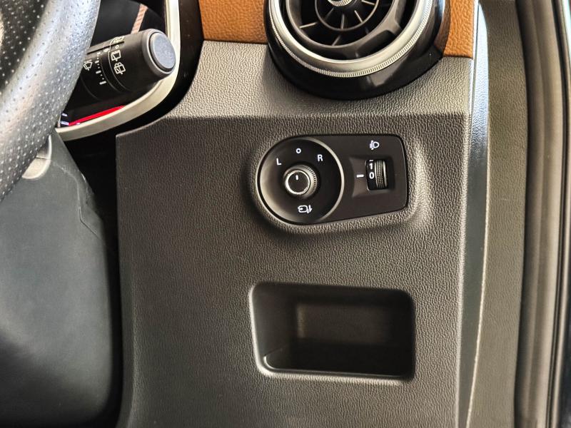 MG ZS 1.5 X SUNROOF i-SMART