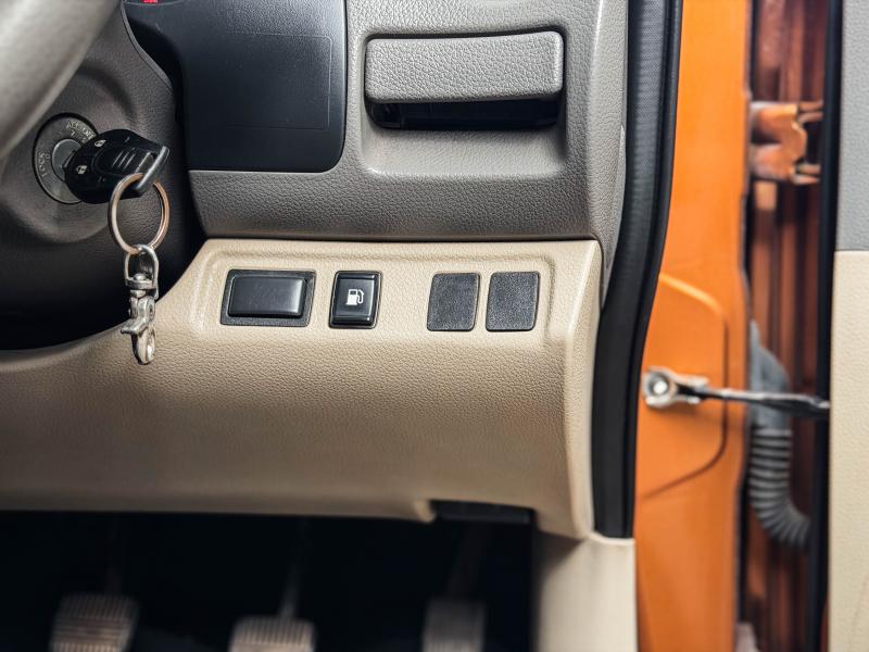 NAVARA NP300 KING CAB 2.5E