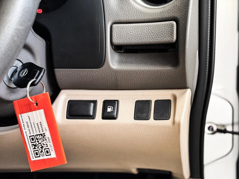 NAVARA NP300 KING CAB 2.5 E