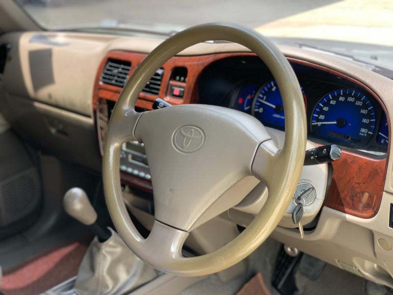 HILUX TIGER D4D 2.5 COMMONRAIL ,M/T