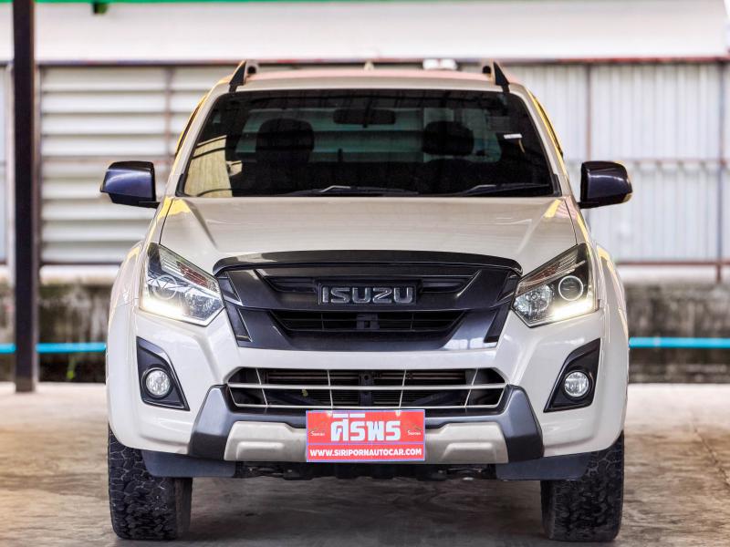 D-MAX VCROSS 4DR 3.0 Z Ddi 4X4