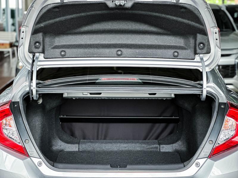 CIVIC FC 1.8 E i-VTEC