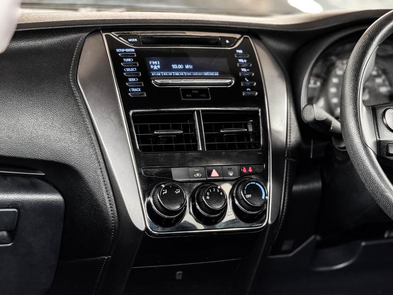 YARIS ATIV 1.2 ENTRY CVT 