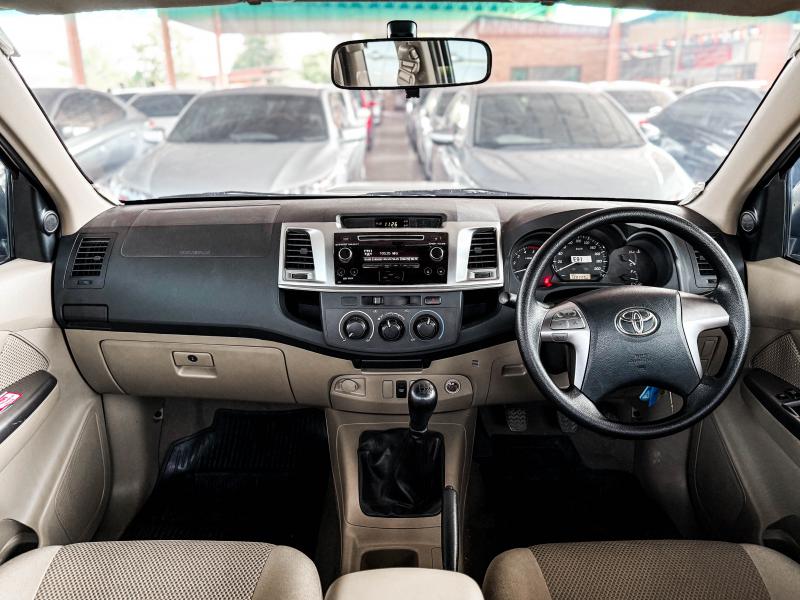 VIGO CHAMP CAB 2.5 E 