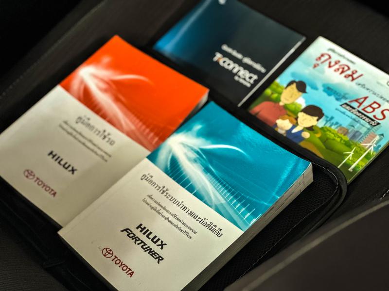 REVO 4DR 2.4 ENTRY PRERUNNER