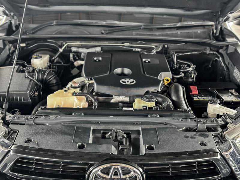 REVO 4DR 2.4 ENTRY PRERUNNER