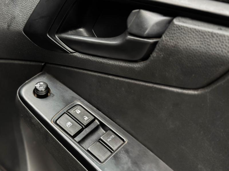 D-MAX SPARK 3.0 Ddi ,MT