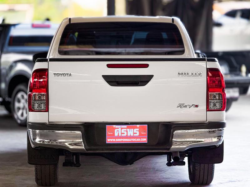 REVO SINGLE CAB 2.4 ENTRY ZEDITION 