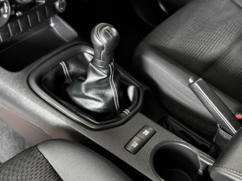 REVO SINGLE CAB 2.8 J 