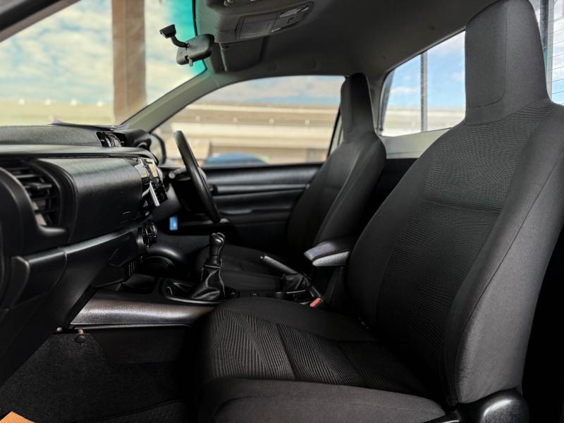 REVO SINGLE CAB 2.8 J 