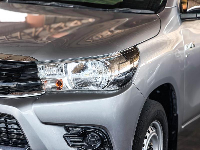 REVO SINGLE CAB 2.8 J 