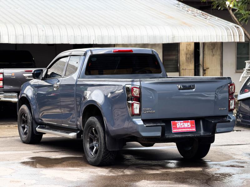 D-MAX CAB 1.9 L DDi DA HI-LANDER