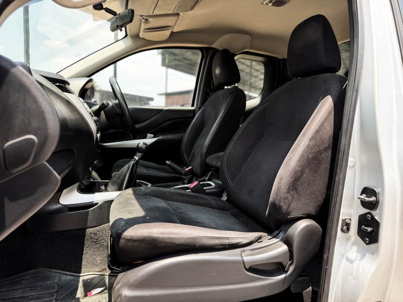 NAVARA CAB 2.5V 