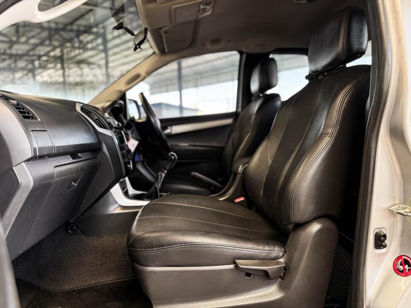 D-MAX VCROSS CAB 2.5 Ddi 4X4 