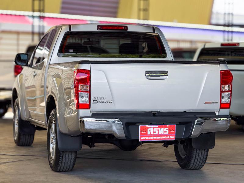 D-MAX VCROSS CAB 2.5 Ddi 4X4 