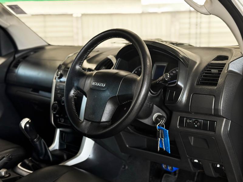 D-MAX VCROSS CAB 2.5 Ddi 4X4 