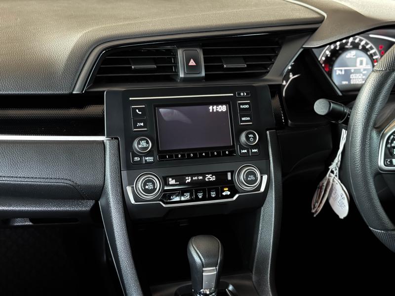 CIVIC FC 1.8 E i-VTEC 