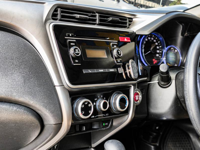CITY 1.5 V i-VTEC