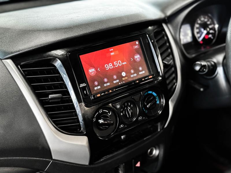 TRITON CAB 2.5 GLX RALLIART