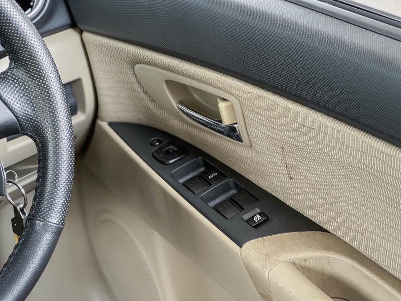 MAZDA 3 1.6 SPIRIT SEDAN 