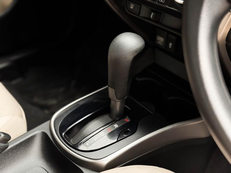 CITY 1.5 V i-VTEC 