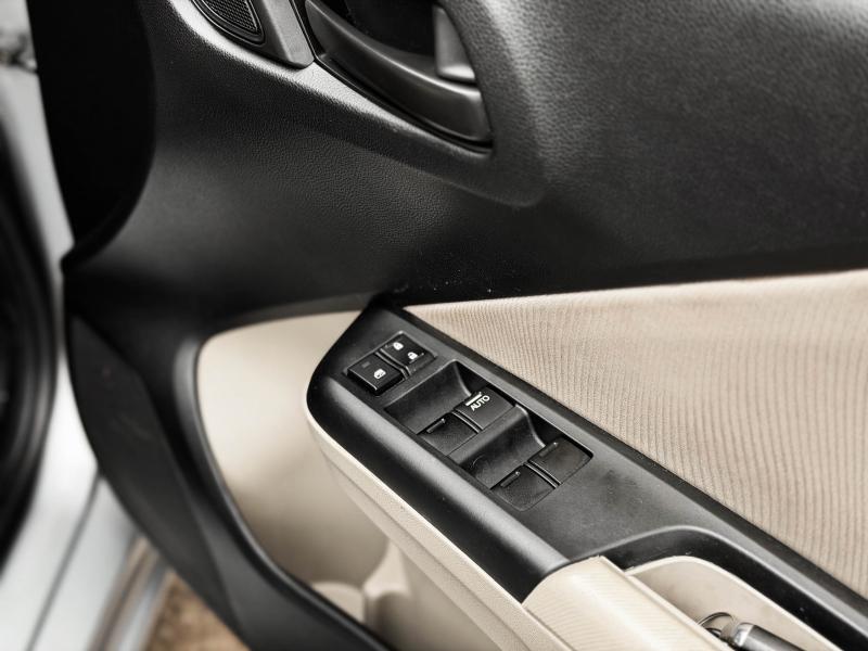 CITY 1.5 V i-VTEC 