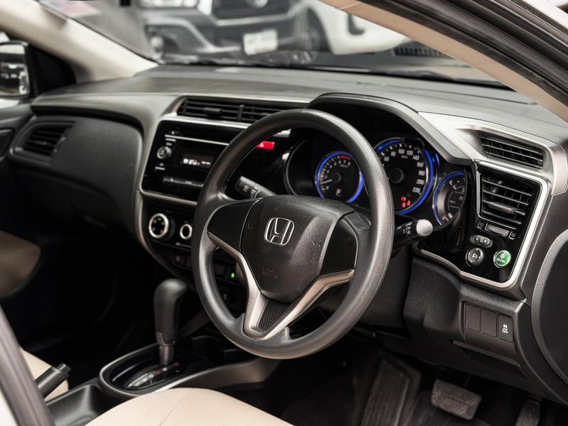 CITY 1.5 V i-VTEC 