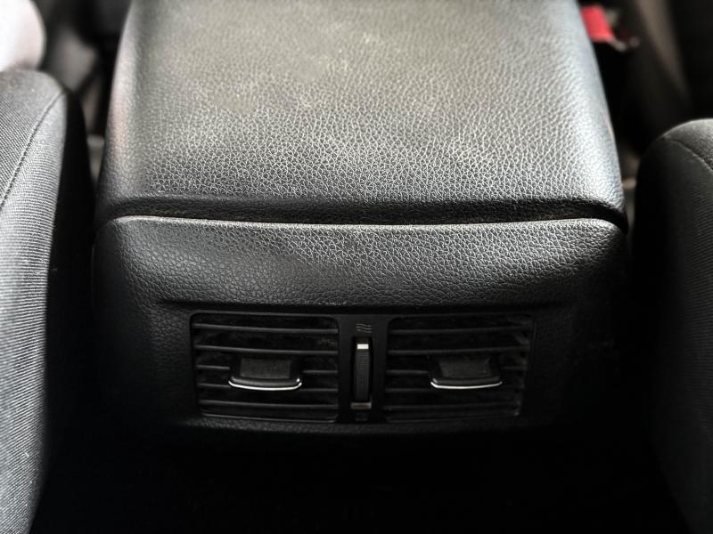 NAVARA KING CAB 2.5 SL