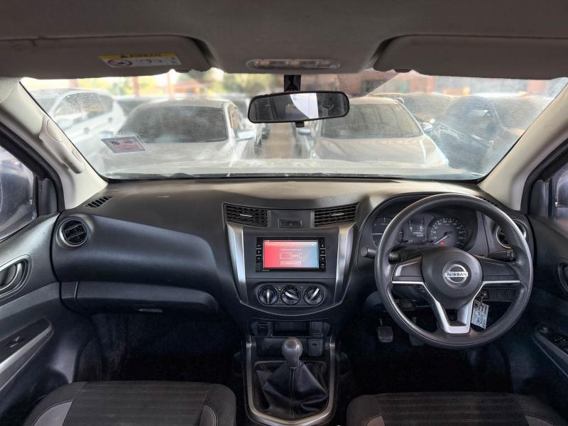 NAVARA KING CAB 2.5 SL