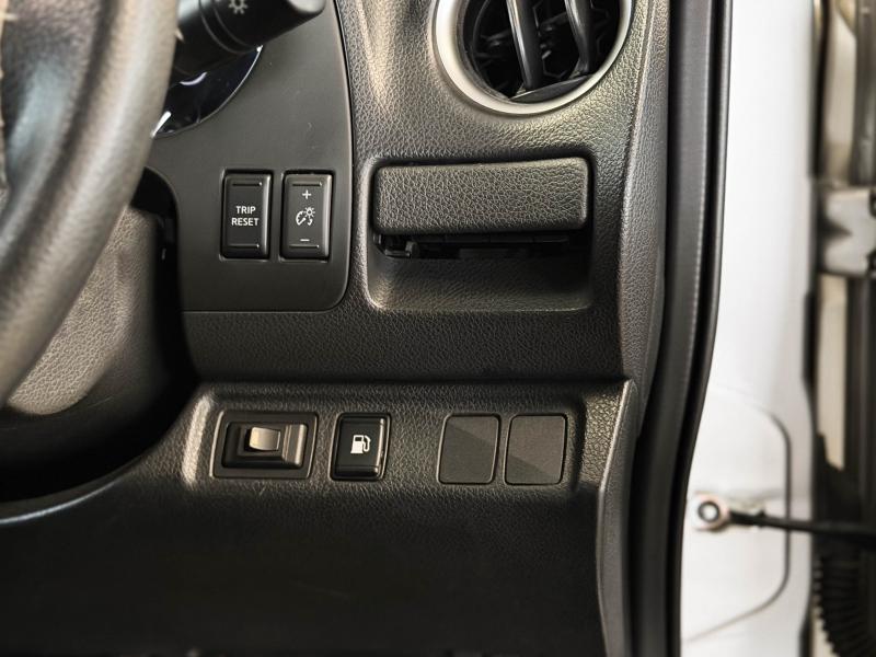 NAVARA NP300 KING CAB 2.5 V CALIBER