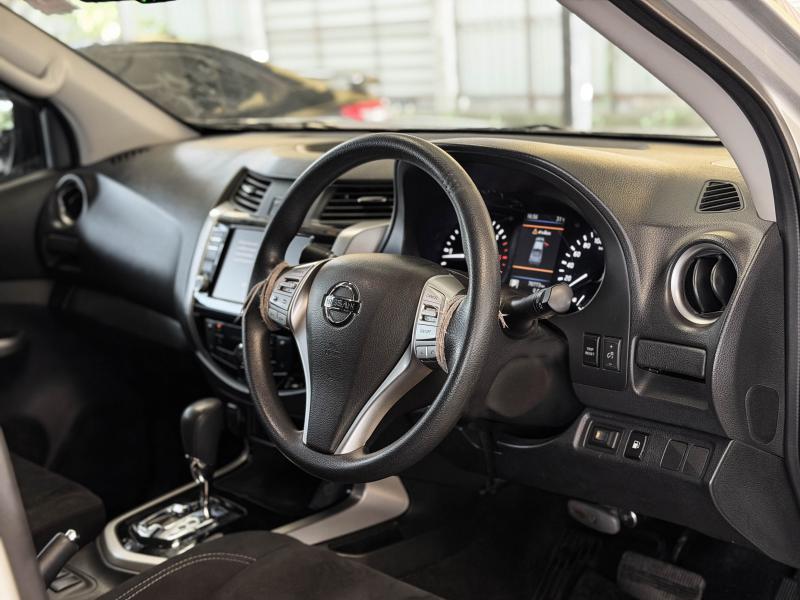 NAVARA NP300 KING CAB 2.5 V CALIBER